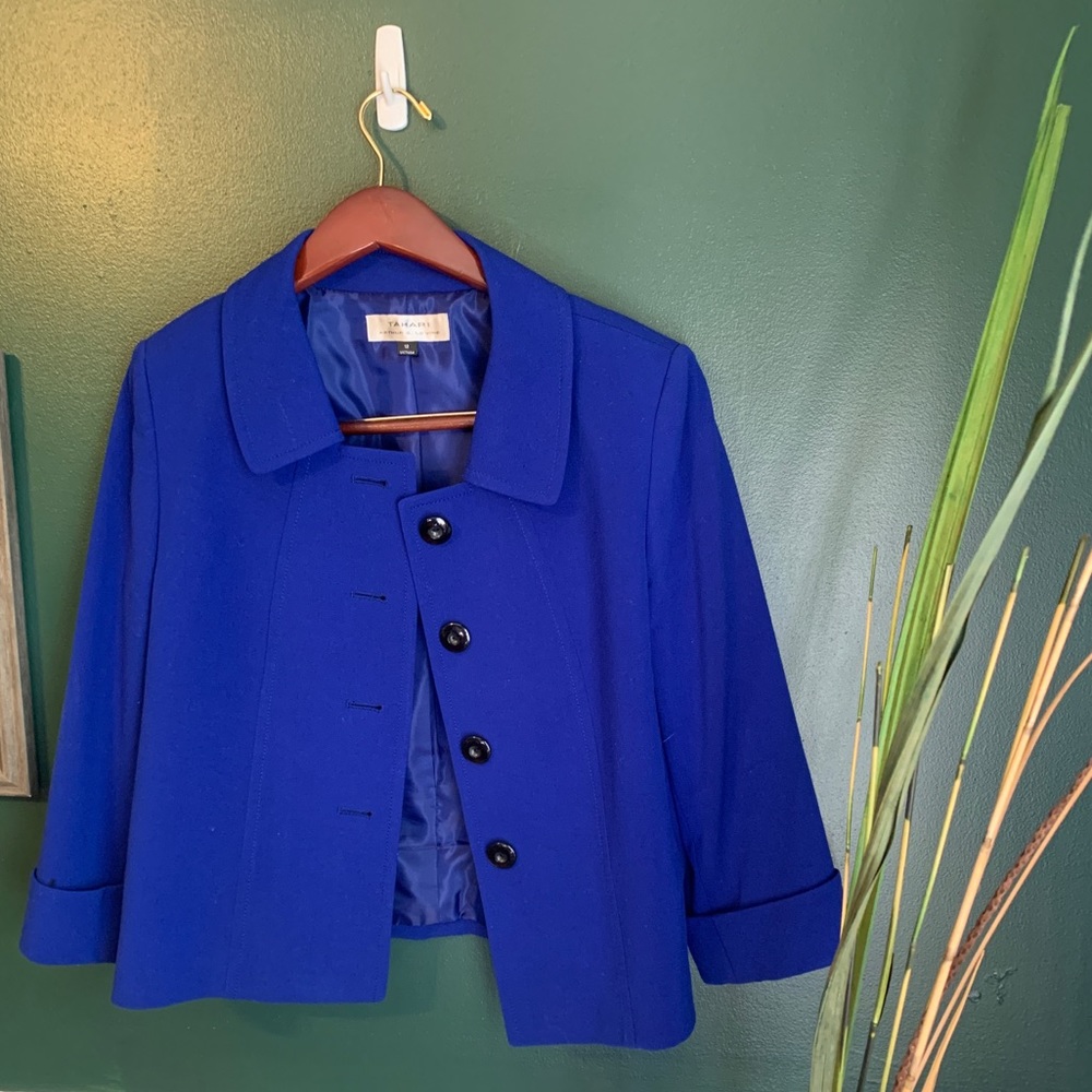 Royal blue vintage style blazer